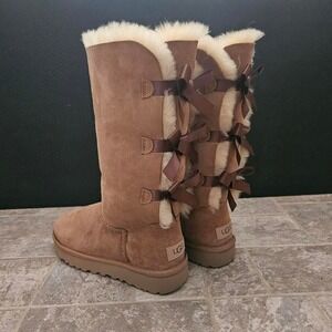 UGG Bailey Bow Tall II Women Boots Size 6 Chestnut Suede Shearling 1016434